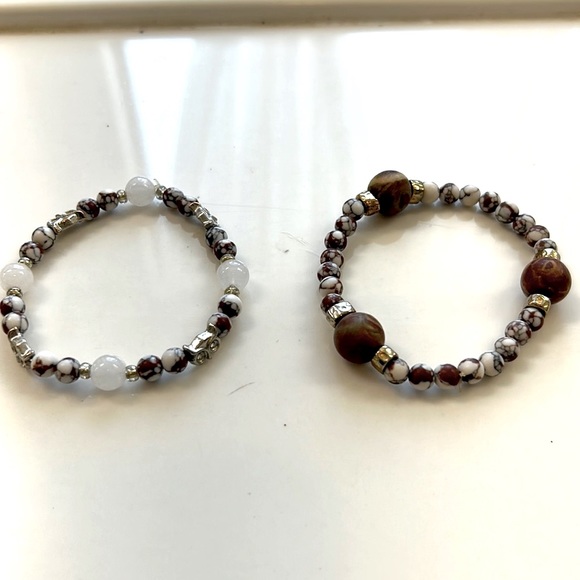 Beaded bracelets - Picture 2 of 2